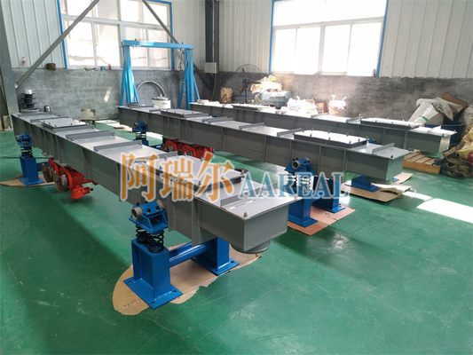 Long Distance Trough Type Vibratory Conveyor For High Temperature Furnace Load High Titanium Slag Conveying (Động cơ vận chuyển sủi titan cao nhiệt độ)