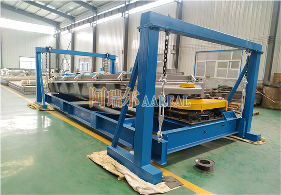 Rotex Gyratory Screen Machine Stainless Steel 3 Deck 1800 * 4000mm Silikon Balls Mesh Lửa